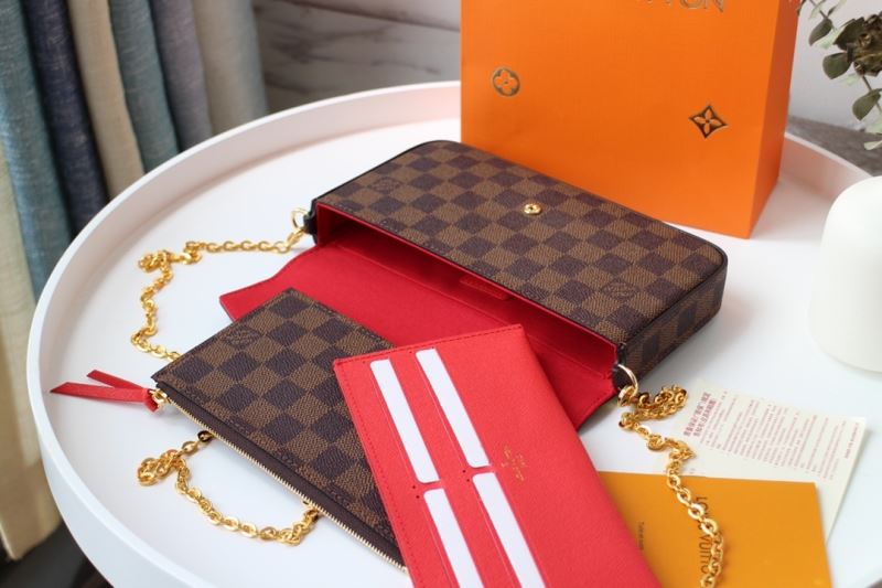 LV Purse